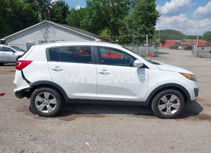 Photo 14 of 2011 Kia Sportage LX (VIN KNDPB3A20B7119655)