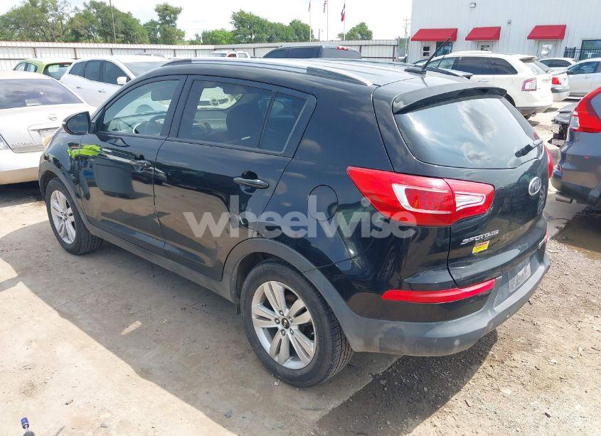Photo 3 of 2012 Kia Sportage LX (VIN KNDPB3A20C7193403)