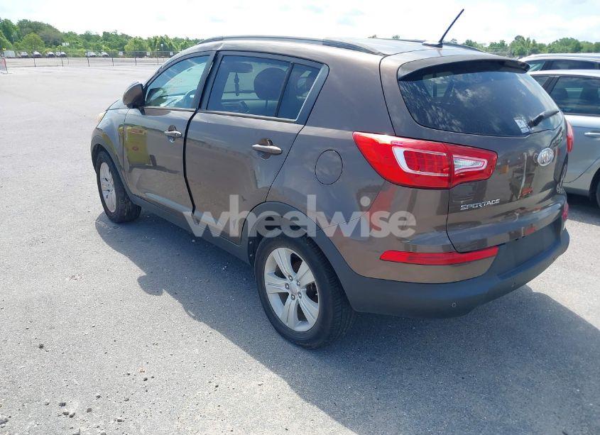 Photo 3 of 2012 Kia Sportage LX (VIN KNDPB3A20C7266396)