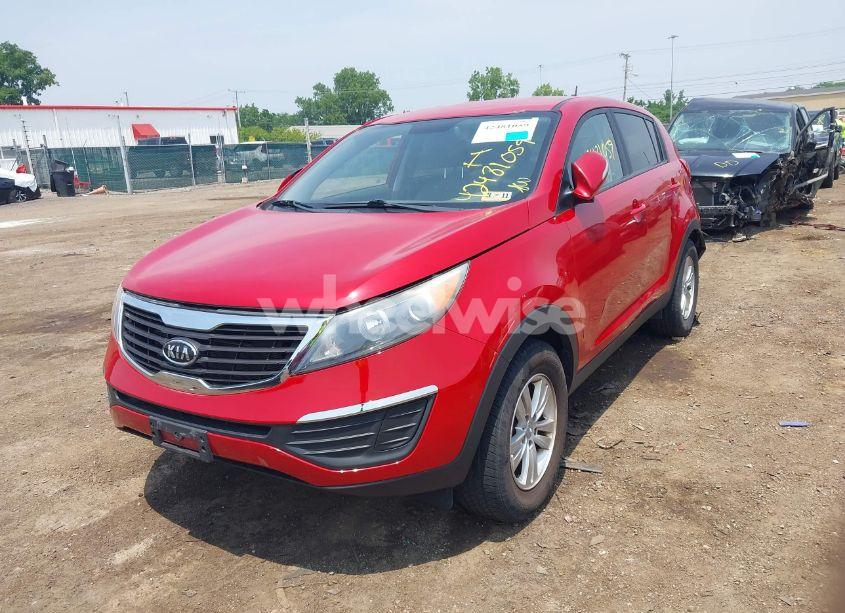 Photo 12 of 2011 Kia Sportage LX (VIN KNDPB3A21B7015594)