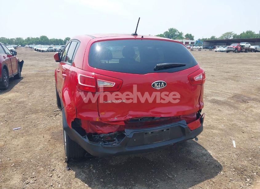Photo 6 of 2011 Kia Sportage LX (VIN KNDPB3A21B7015594)
