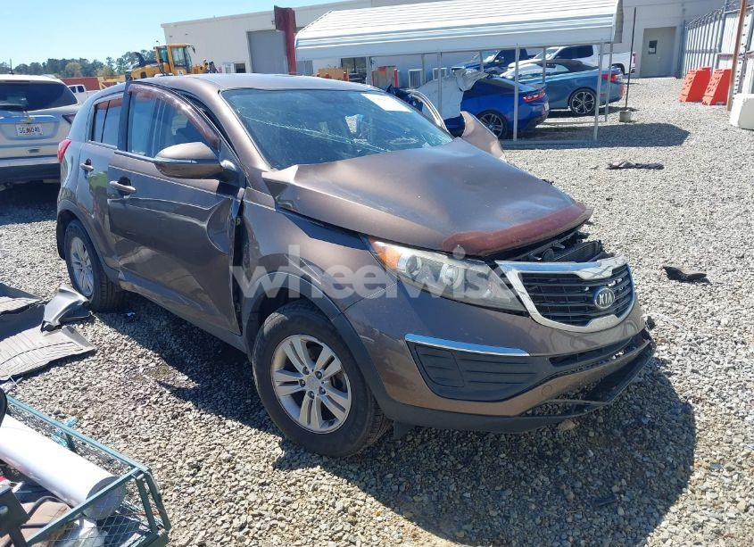 2011 Kia Sportage LX (VIN KNDPB3A21B7070496) main photo