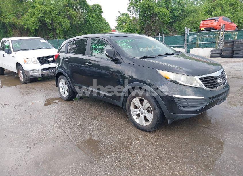 2013 Kia Sportage LX (VIN KNDPB3A21D7494831) main photo