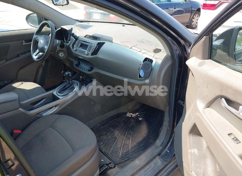 Photo 5 of 2013 Kia Sportage LX (VIN KNDPB3A22D7406496)