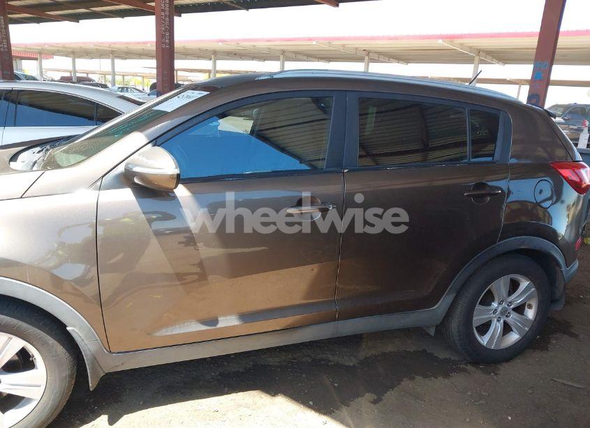 Photo 14 of 2011 Kia Sportage LX (VIN KNDPB3A23B7172513)