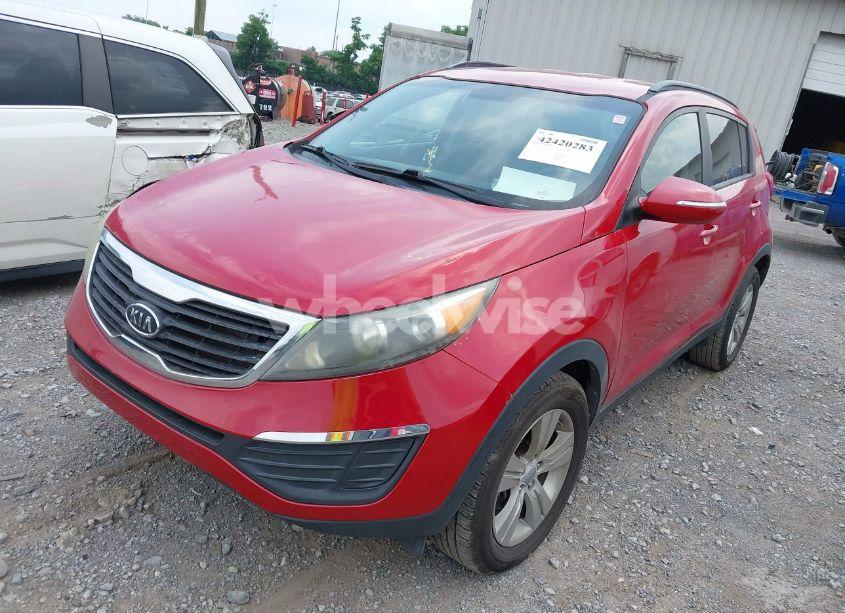 Photo 2 of 2012 Kia Sportage LX (VIN KNDPB3A25C7182526)