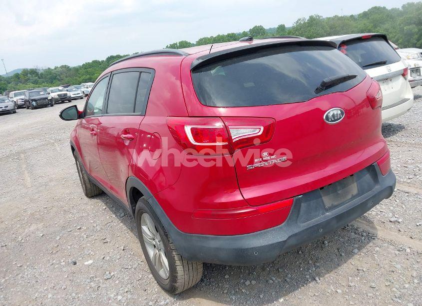 Photo 3 of 2012 Kia Sportage LX (VIN KNDPB3A25C7182526)