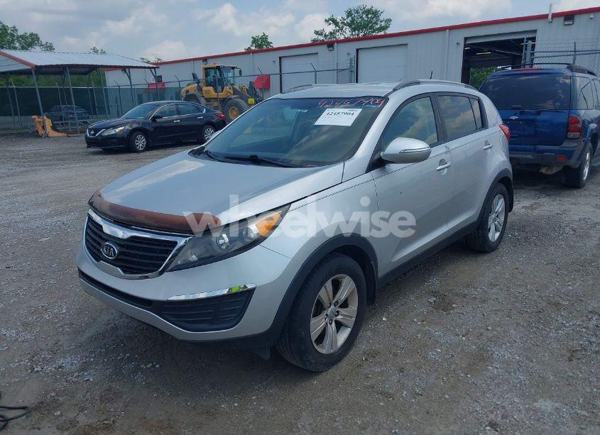 Photo 6 of 2012 Kia Sportage LX (VIN KNDPB3A25C7300865)