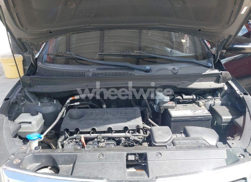 Photo 10 of 2012 Kia Sportage LX (VIN KNDPB3A25C7318539)