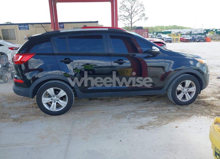 Photo 13 of 2012 Kia Sportage LX (VIN KNDPB3A25C7318539)