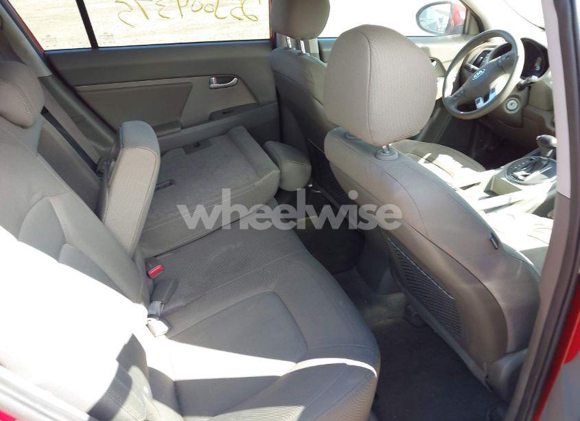 Photo 8 of 2013 Kia Sportage LX (VIN KNDPB3A25D7437838)