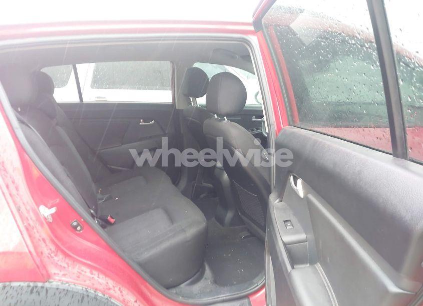 Photo 8 of 2012 Kia Sportage LX (VIN KNDPB3A26C7250400)