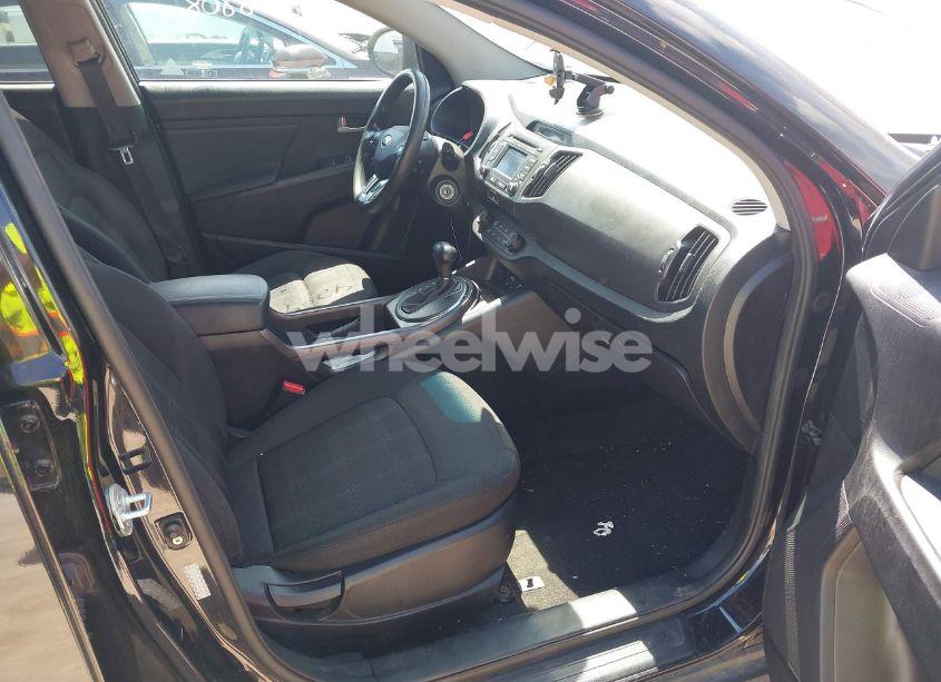 Photo 5 of 2013 Kia Sportage LX (VIN KNDPB3A26D7517696)