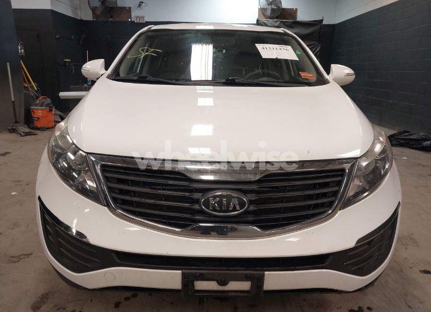 Photo 12 of 2011 Kia Sportage LX (VIN KNDPB3A28B7061164)