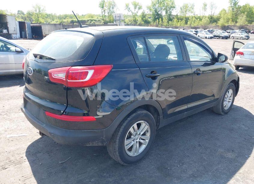 Photo 4 of 2012 Kia Sportage LX (VIN KNDPB3A28C7187185)