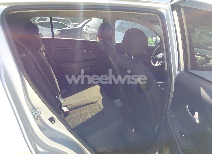 Photo 8 of 2013 Kia Sportage LX (VIN KNDPB3A28D7422640)