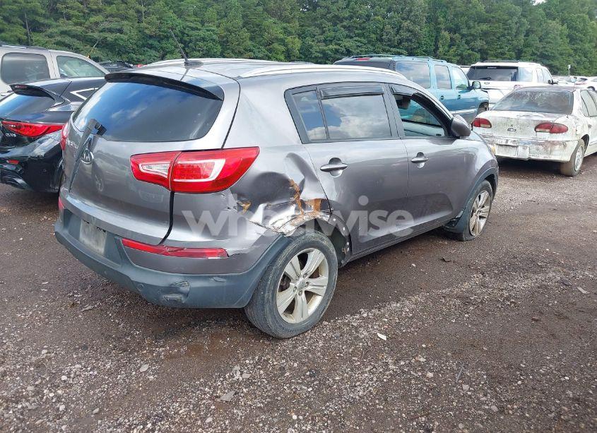 Photo 4 of 2012 Kia Sportage LX (VIN KNDPB3A29C7184151)