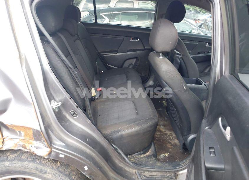 Photo 8 of 2012 Kia Sportage LX (VIN KNDPB3A29C7184151)