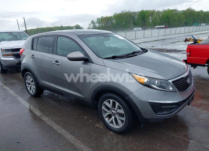 2015 Kia Sportage LX (VIN KNDPB3AC1F7784479) main photo
