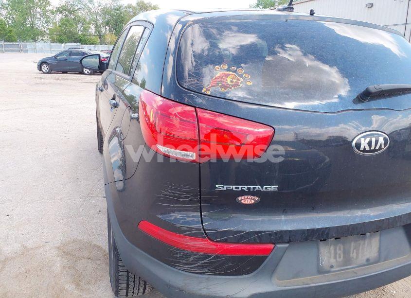 Photo 13 of 2015 Kia Sportage LX (VIN KNDPB3AC2F7742807)