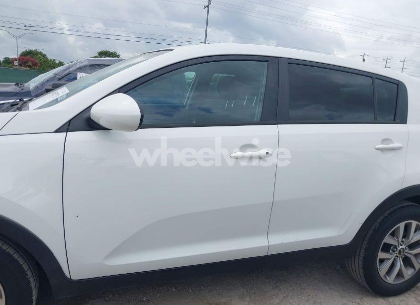 Photo 14 of 2016 Kia Sportage LX (VIN KNDPB3AC2G7810508)