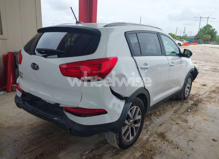 Photo 4 of 2016 Kia Sportage LX (VIN KNDPB3AC4G7802085)