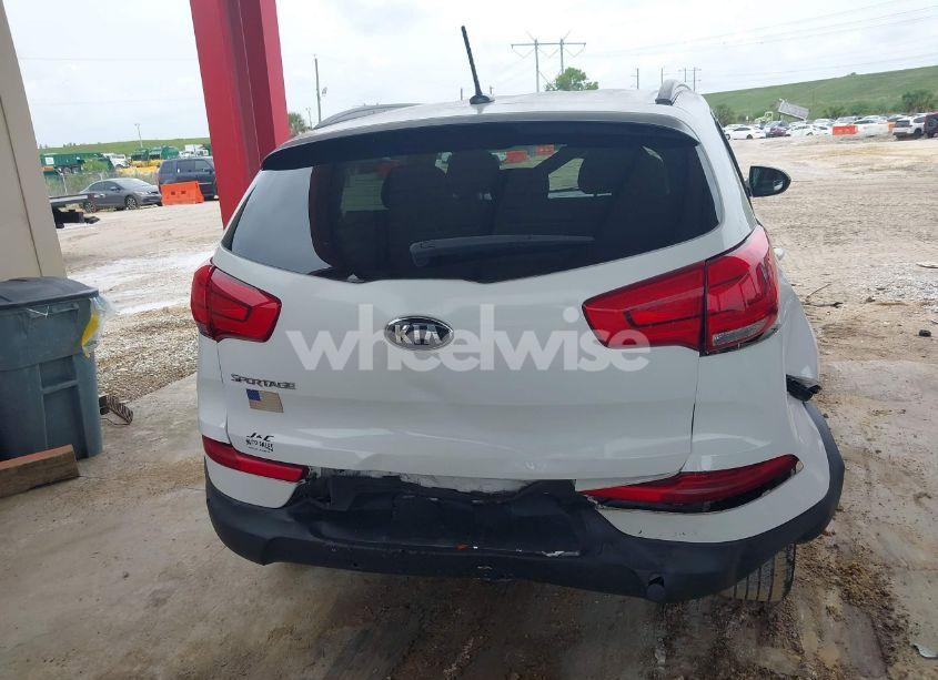 Photo 6 of 2016 Kia Sportage LX (VIN KNDPB3AC4G7802085)