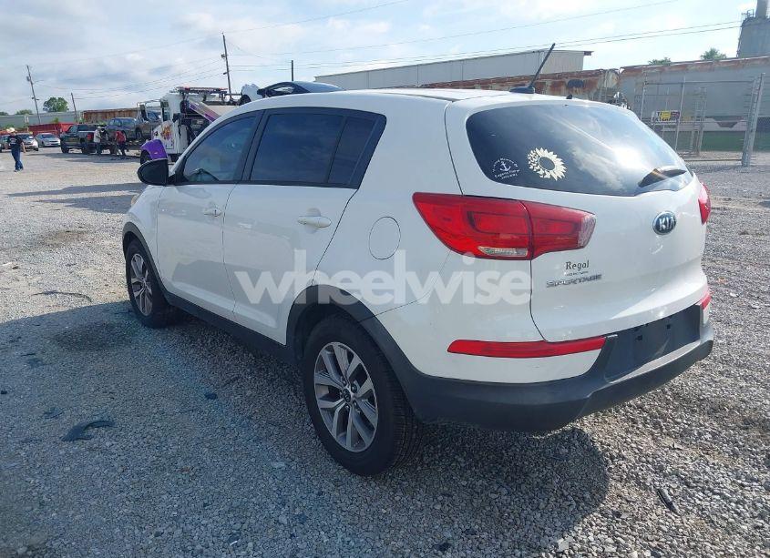 Photo 3 of 2016 Kia Sportage LX (VIN KNDPB3AC4G7811594)