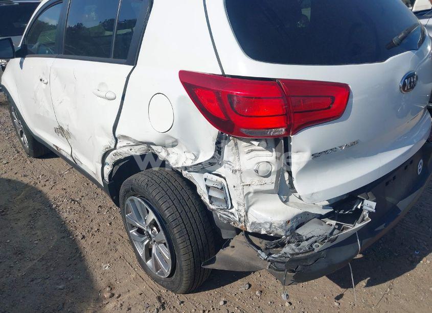 Photo 6 of 2016 Kia Sportage LX (VIN KNDPB3AC4G7837581)