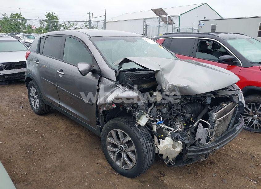 2015 Kia Sportage LX (VIN KNDPB3AC5F7719277) main photo