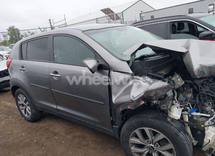 Photo 14 of 2015 Kia Sportage LX (VIN KNDPB3AC5F7719277)