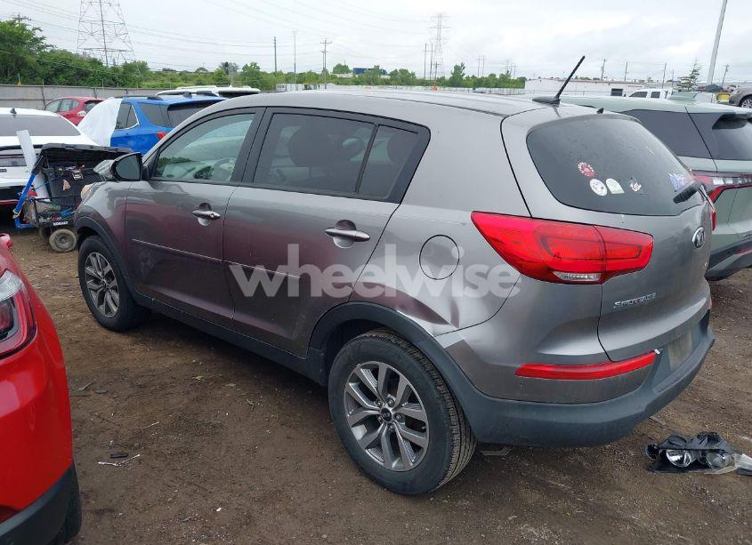 Photo 3 of 2015 Kia Sportage LX (VIN KNDPB3AC5F7719277)