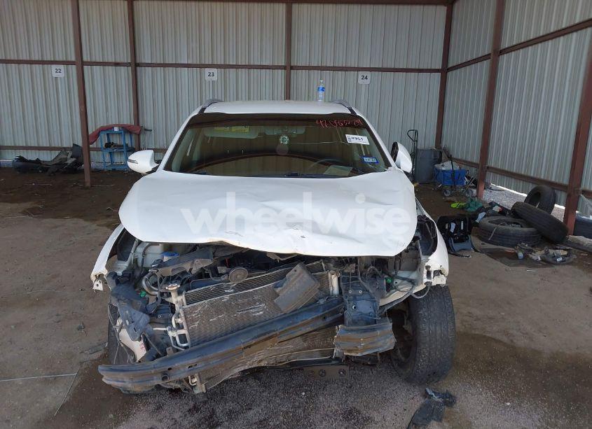 Photo 12 of 2015 Kia Sportage LX (VIN KNDPB3AC5F7760119)