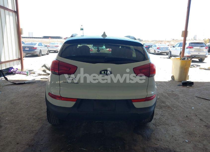 Photo 16 of 2015 Kia Sportage LX (VIN KNDPB3AC5F7760119)