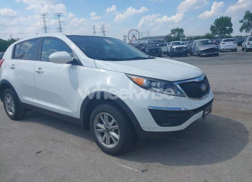 2015 Kia Sportage LX (VIN KNDPB3AC5F7781360) main photo