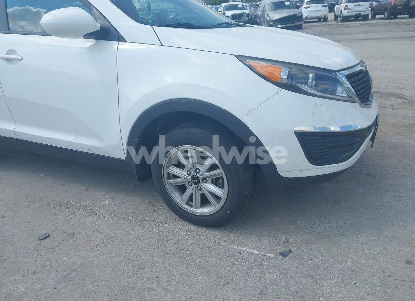 Photo 15 of 2015 Kia Sportage LX (VIN KNDPB3AC5F7781360)