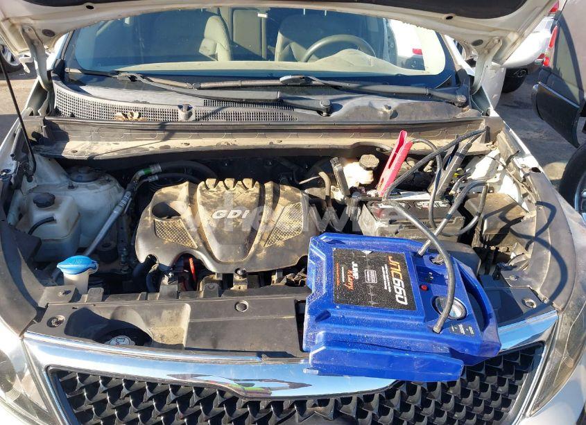 Photo 10 of 2016 Kia Sportage LX (VIN KNDPB3AC5G7880178)