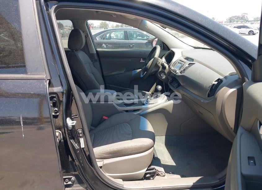 Photo 5 of 2014 Kia Sportage LX (VIN KNDPB3AC6E7613676)