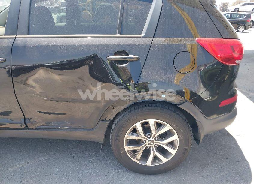 Photo 6 of 2014 Kia Sportage LX (VIN KNDPB3AC6E7613676)