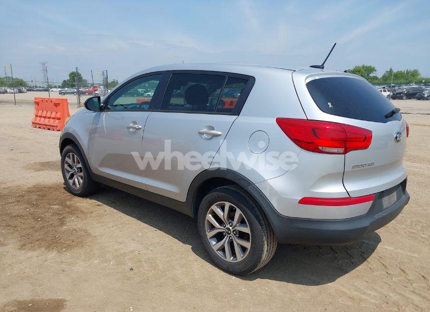 Photo 3 of 2016 Kia Sportage LX (VIN KNDPB3AC7G7796461)