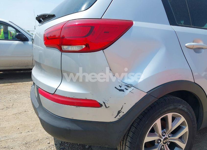 Photo 6 of 2016 Kia Sportage LX (VIN KNDPB3AC7G7796461)