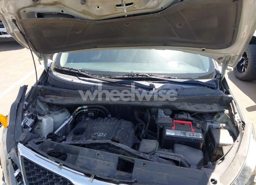 Photo 10 of 2016 Kia Sportage LX (VIN KNDPB3AC7G7836697)