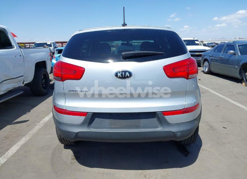 Photo 16 of 2016 Kia Sportage LX (VIN KNDPB3AC7G7836697)