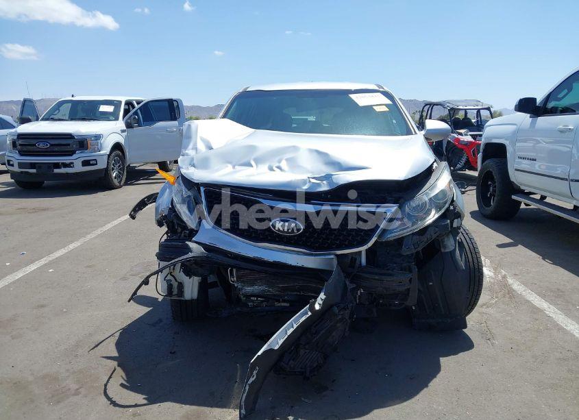 Photo 6 of 2016 Kia Sportage LX (VIN KNDPB3AC7G7836697)