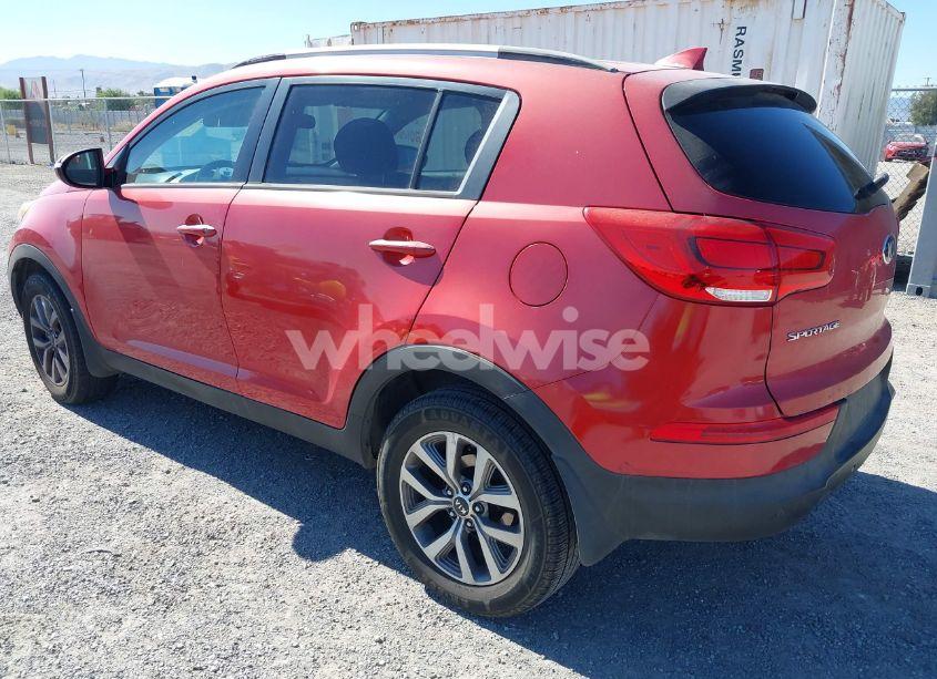 Photo 3 of 2014 Kia Sportage LX (VIN KNDPB3AC8E7581667)