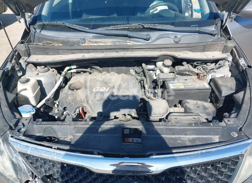 Photo 10 of 2015 Kia Sportage LX (VIN KNDPB3AC9F7737488)