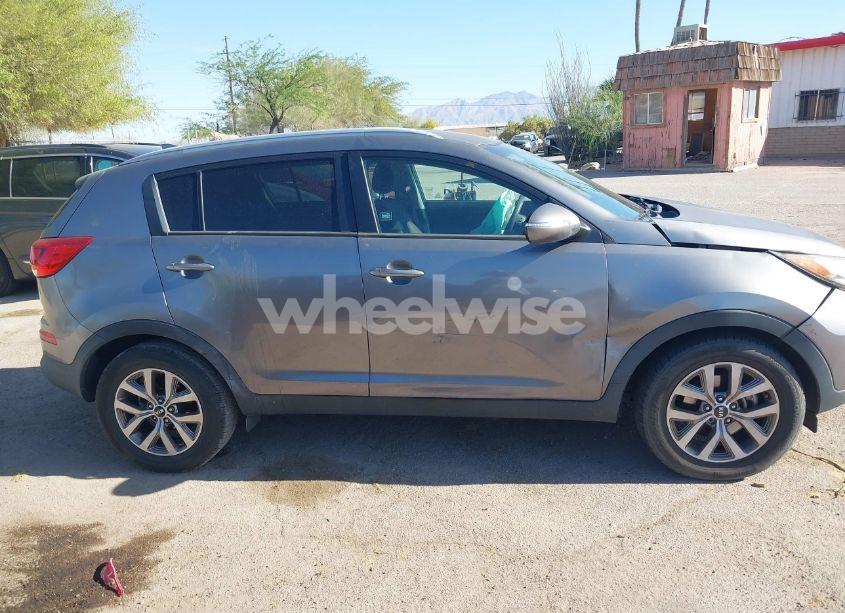 Photo 14 of 2015 Kia Sportage LX (VIN KNDPB3AC9F7737488)