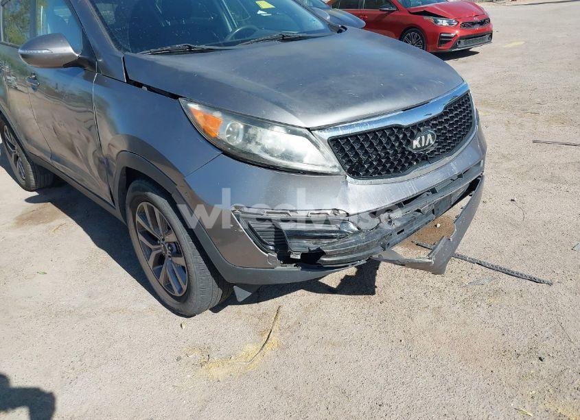 Photo 6 of 2015 Kia Sportage LX (VIN KNDPB3AC9F7737488)
