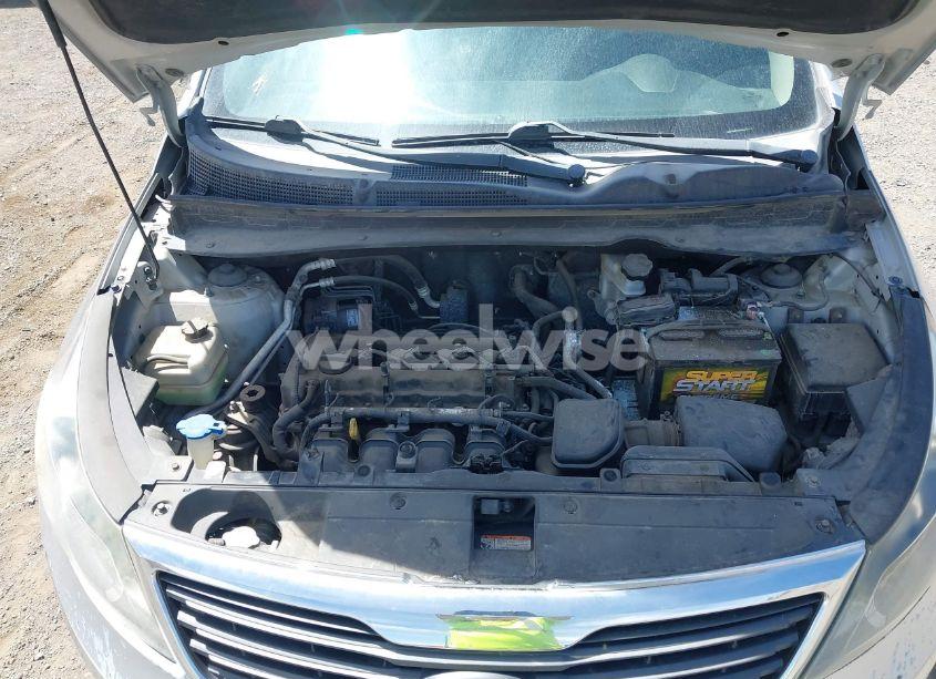 Photo 10 of 2011 Kia Sportage LX (VIN KNDPBCA20B7017756)