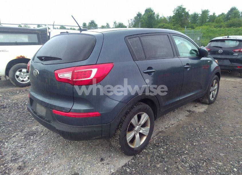 Photo 4 of 2013 Kia Sportage LX (VIN KNDPBCA20D7380903)
